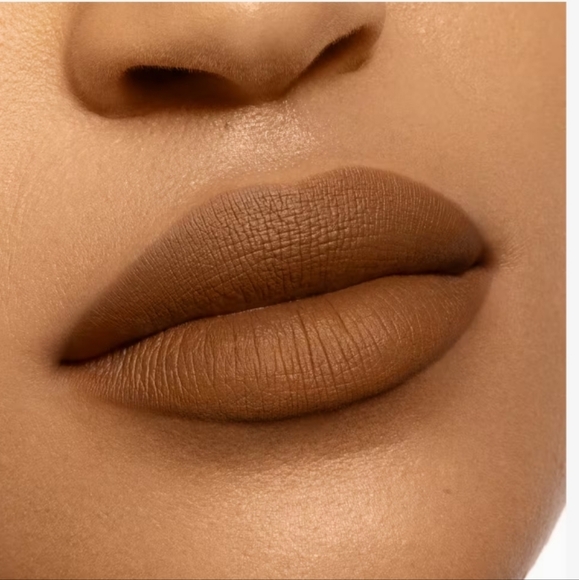 NWT About-face Paint-It Matte Liquid Lipstick in Color Obvilion - Picture 3 of 5